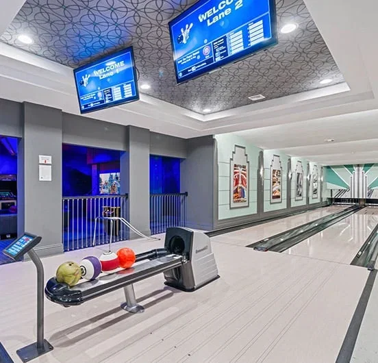 Reunion-Resort-142-bowling