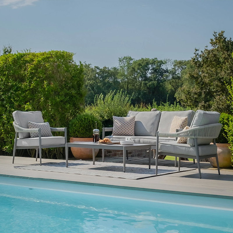 Maze: Luxury Garden Furniture