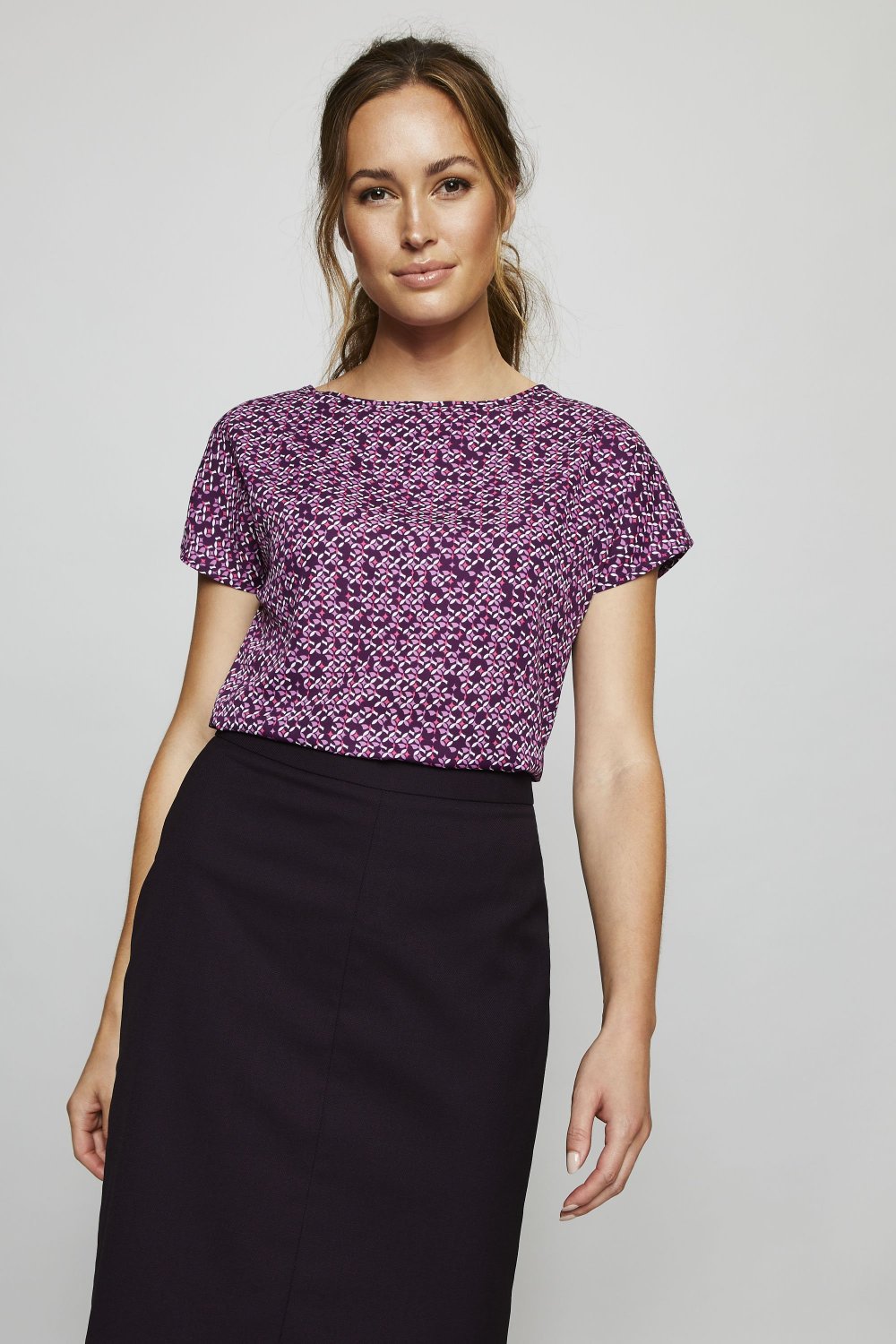 Image of Jigsaw x SJ Women's Slash Print Blouse, Plum Micro Petal