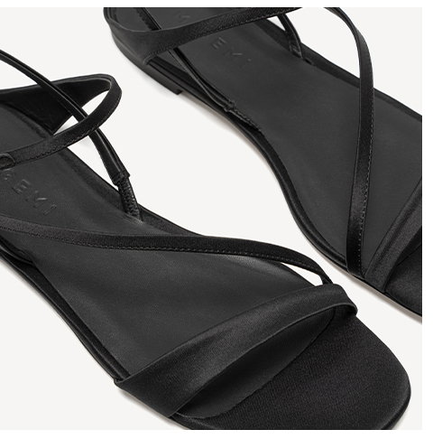 The Corinna Flat - Black Satin 