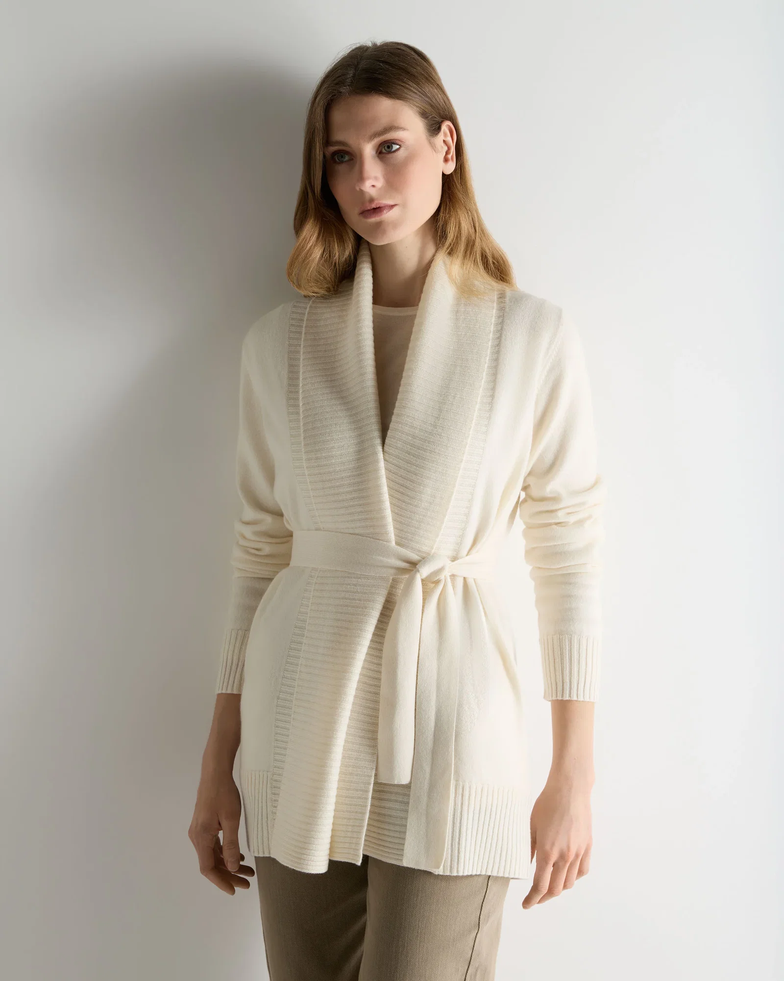 Image of Women's Rib Placket Cashmere Cardigan New Ivory White