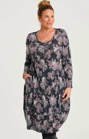 Long Sleeve Snug Dress in Black/Multi