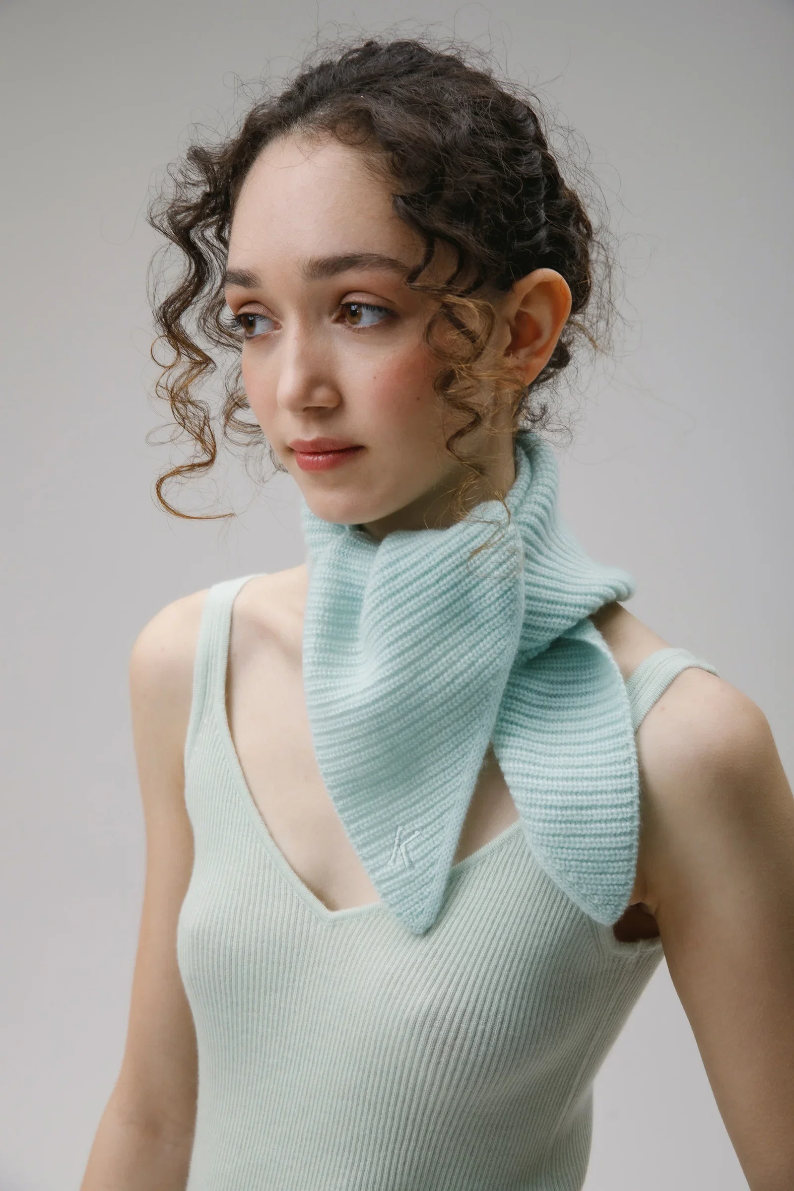 Image of Knitted Cashmere Neck Tie - Jelly Mint