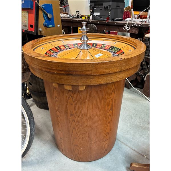 Professional Vegas Roulette Wheel with stand, previously owned by Canadian Pickers Scott Cozens 31