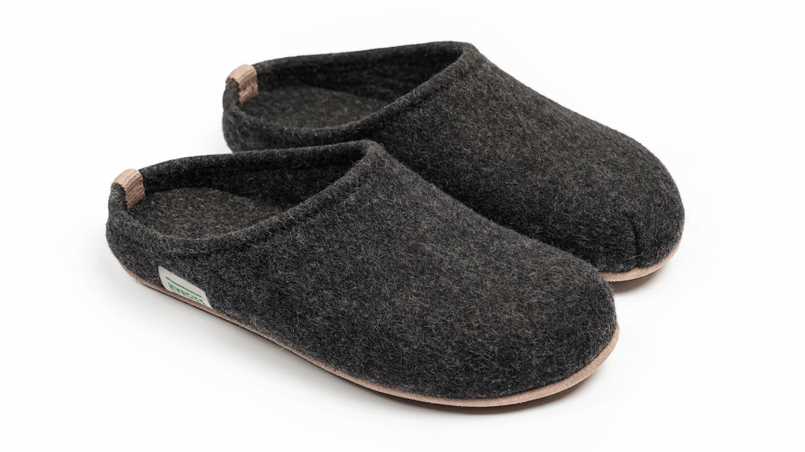 charcoal barefoot slides