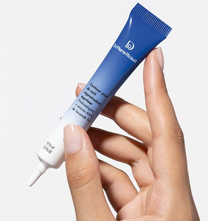 Contour yeux de nuit régénération suprême