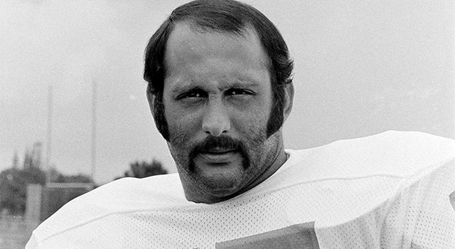Dolphins great Manny Fernandez, 2-time Super Bowl champion and DT on 1972 Perfect Team, dies at 79