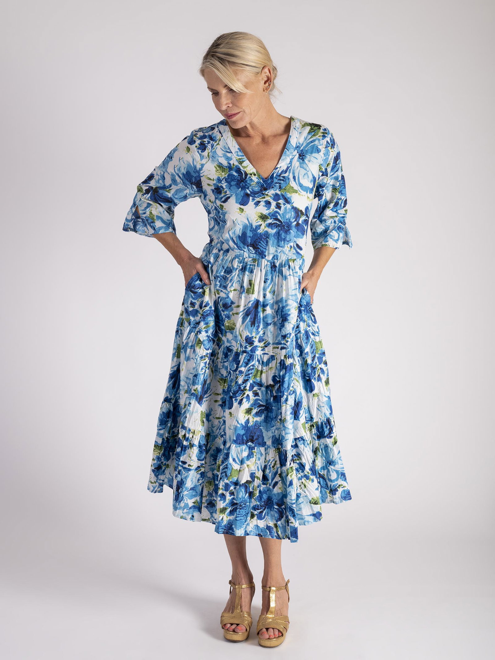 Image of Blue/Multi Floral Print V Neck Crinkle Cotton Midi Dress