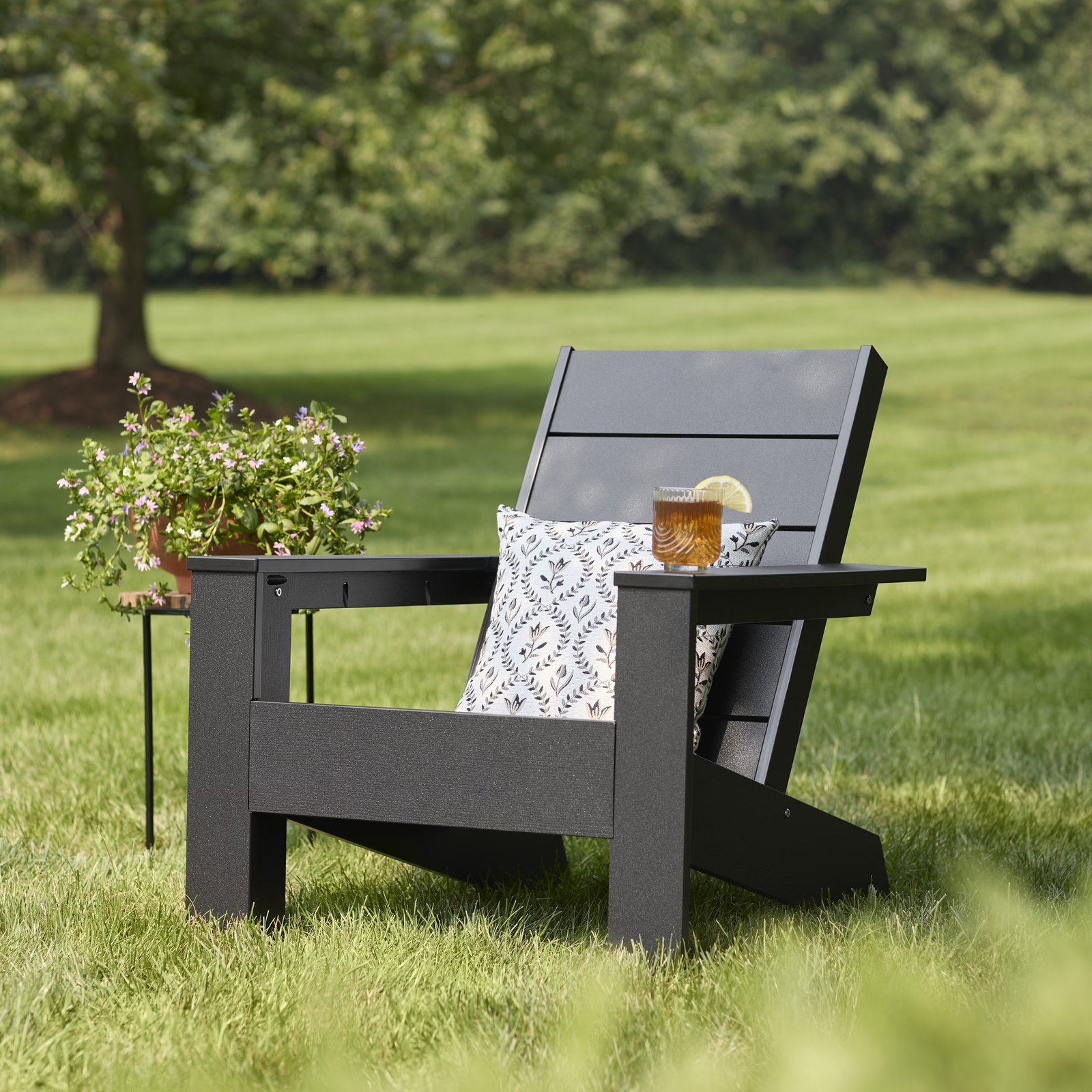 Outdoor Adirondack Chair
