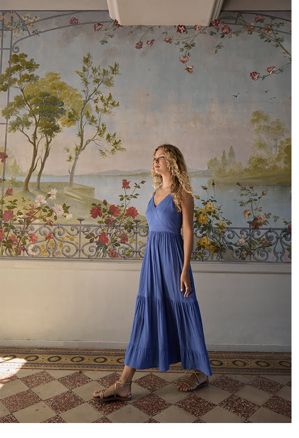 Long dress with ruffles