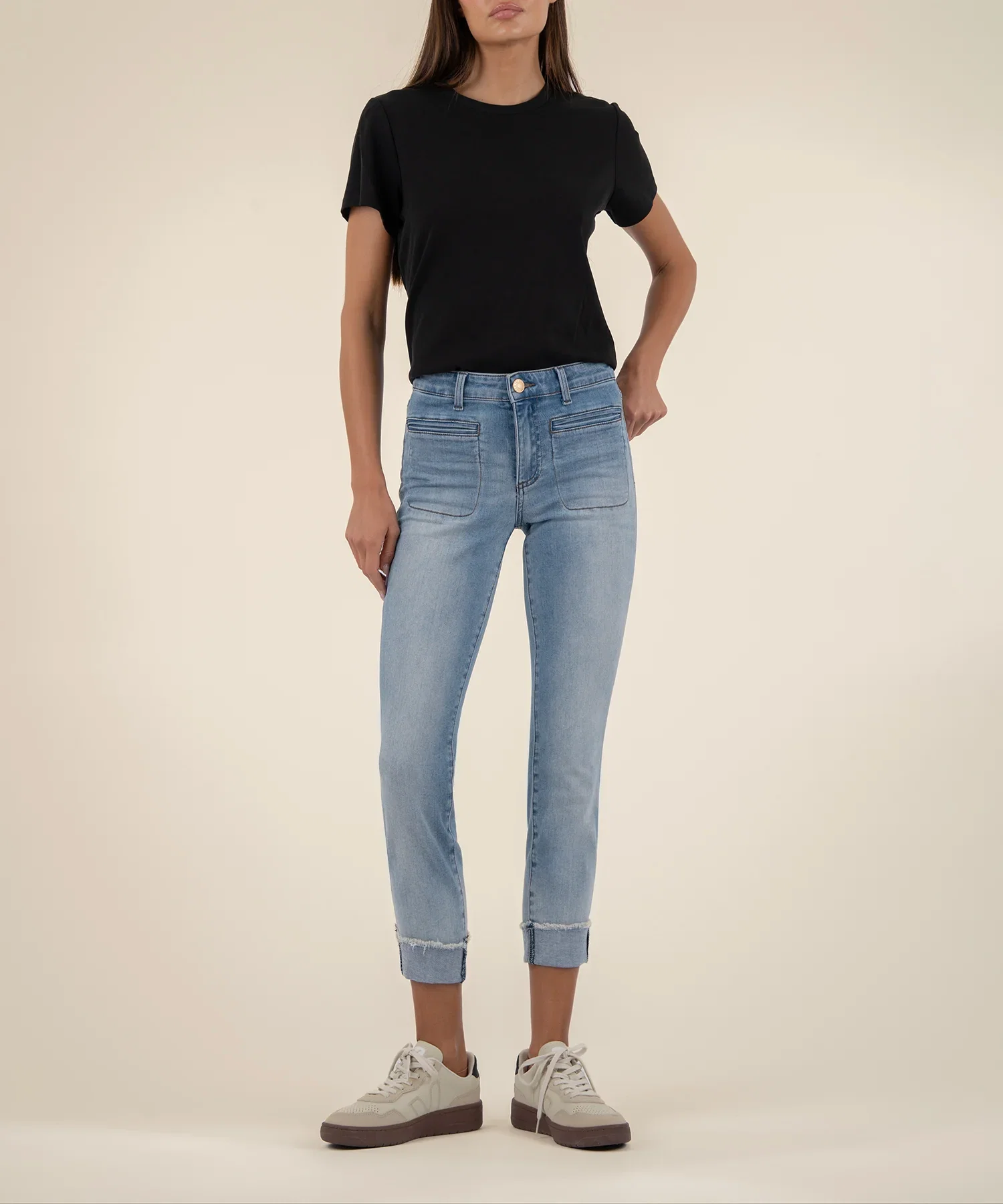 Image of Amy Crop Straight Leg, Petite in Valor Wash