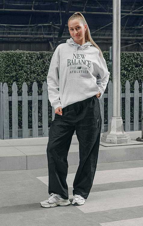 Entdecke den 9060 Grey