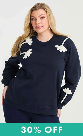 Cotton Blend Embroidery Sweatshirt in Navy