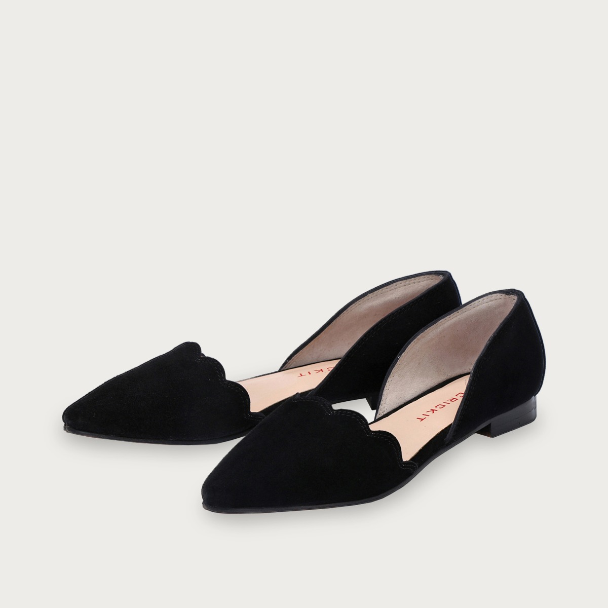 STELLA Schwarz Ballerina aus Leder mit flexibler Sohle, Memory Foam Innensohle und chromfreiem Futter