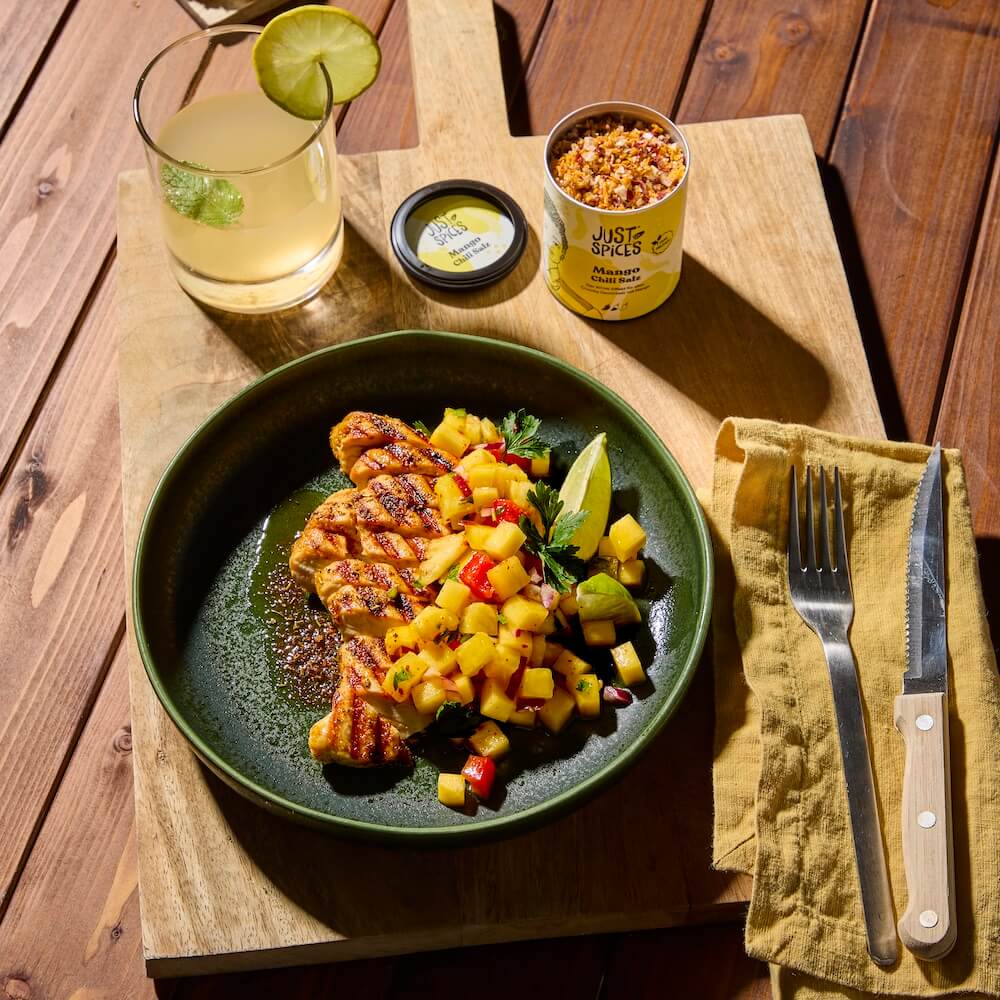 Image of Hähnchen vom Grill mit Mango Salsa