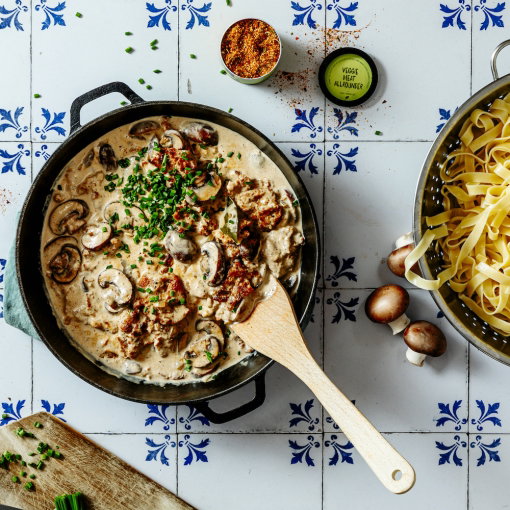 Image of Soja Geschnetzeltes mit Tagliatelle