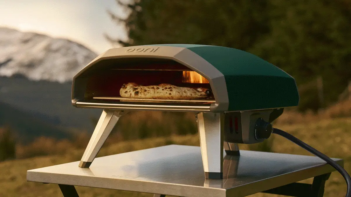 A gif of Highland Green Koda's being used in the Scottish Highlands.
