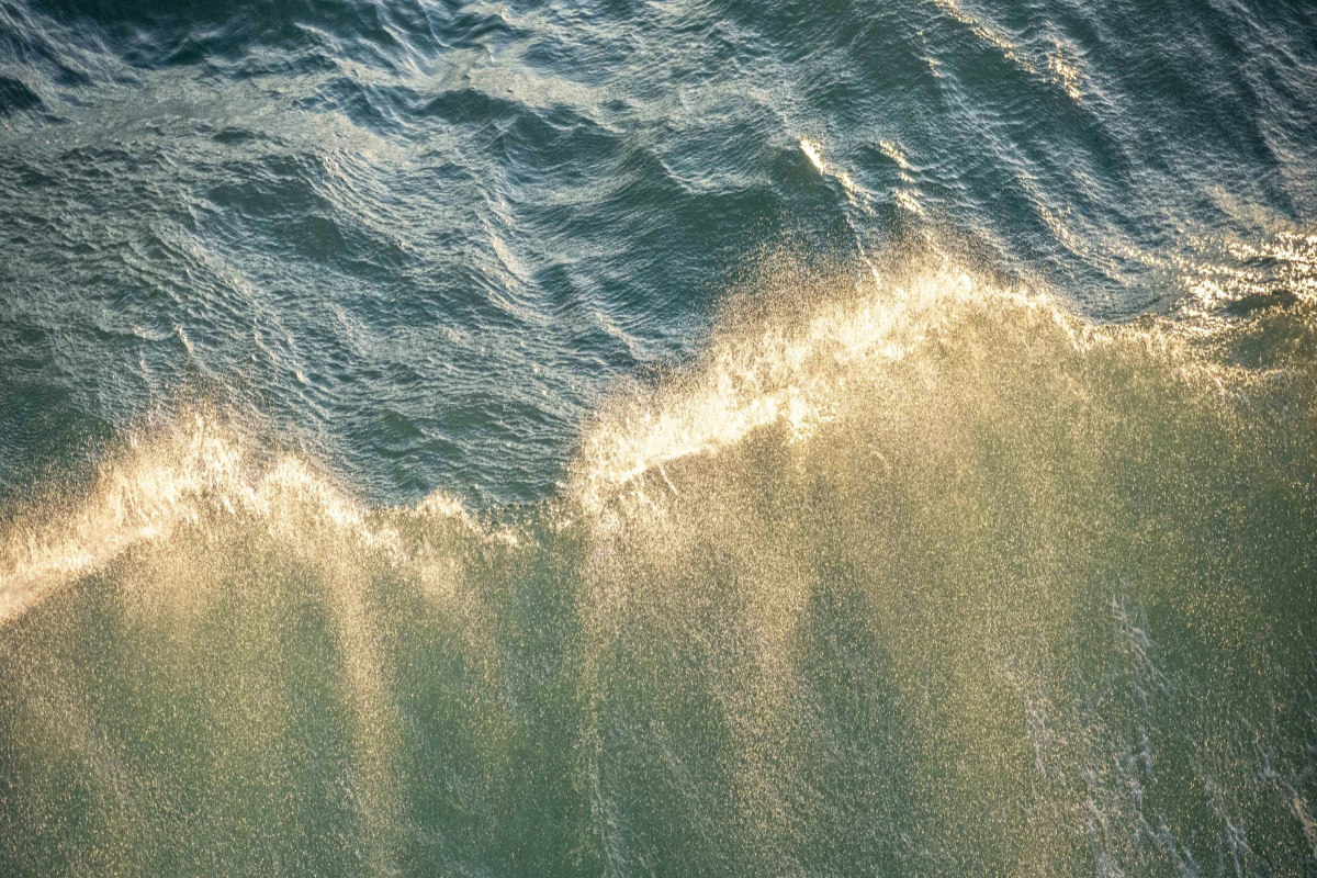 crashing waves