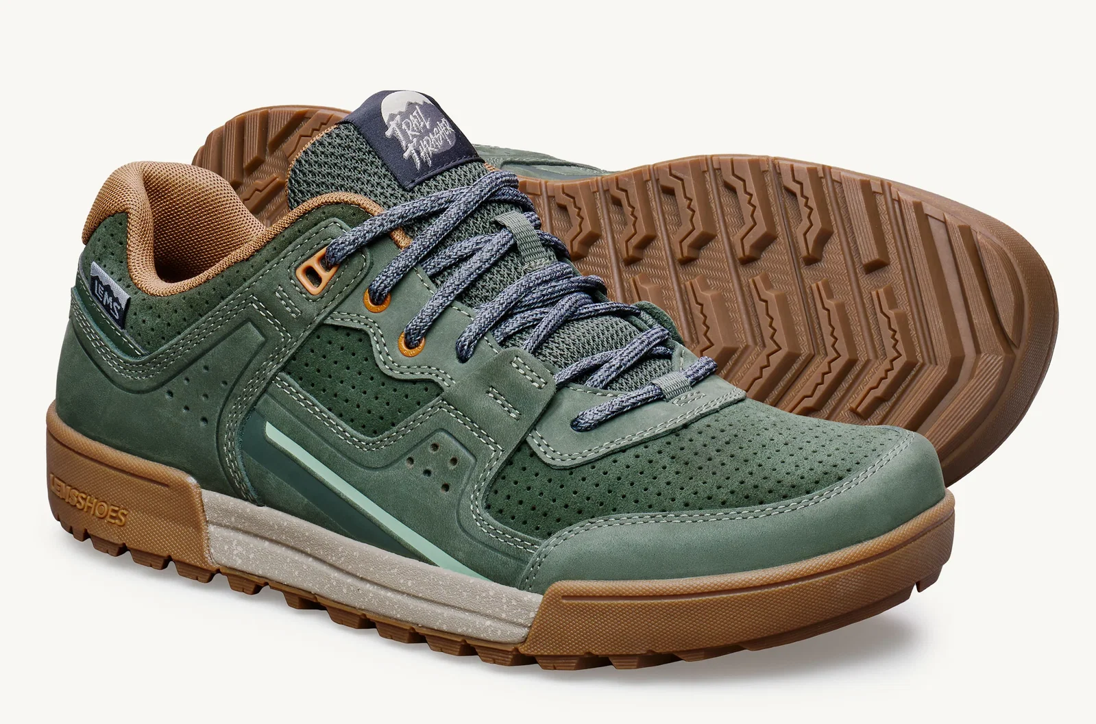 Image of Women's Trail Thrasher - Moss