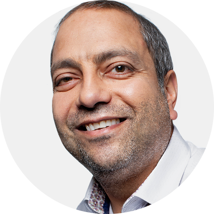 Rakesh Aggarwal (CEO & Founder)