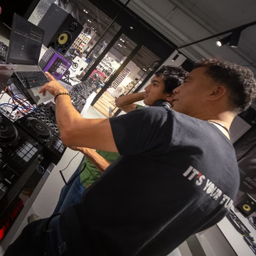 Binnenprogramma: Demo’s & Workshops