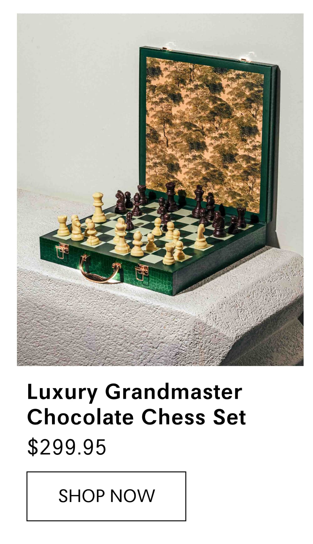 Luxury Grandmaster Chocolate Chess Pieces Set