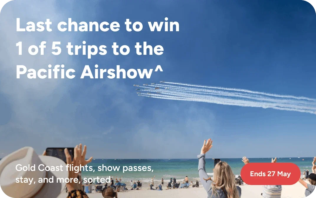People watching the Pacific Airshow