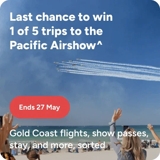 People watching the Pacific Airshow