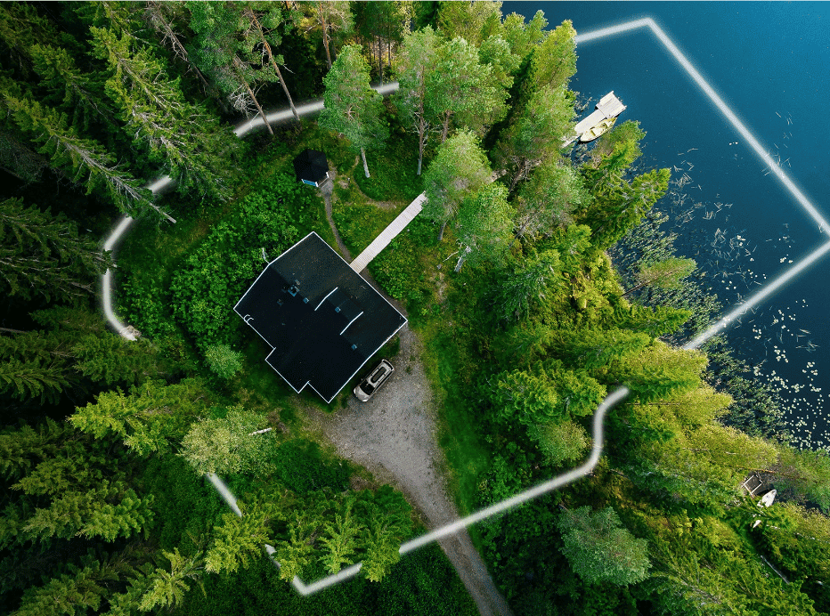 Off Grid Property in trees and by lake
