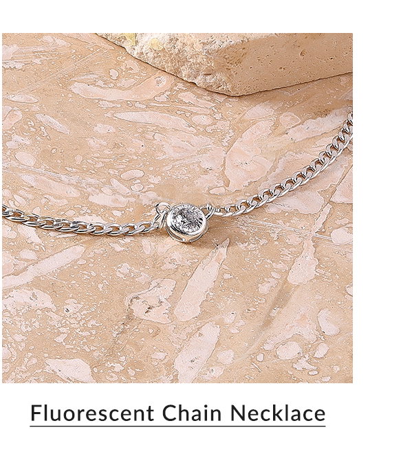 Fluorescent Chain necklace