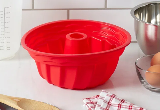 Just for You: Cake Pans