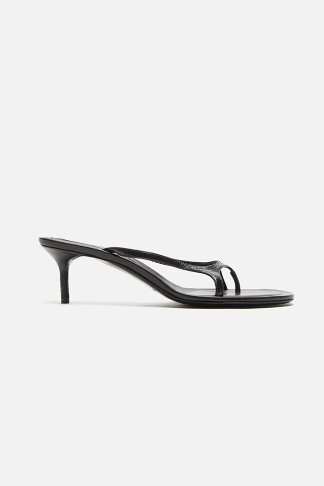 Kitten Heel