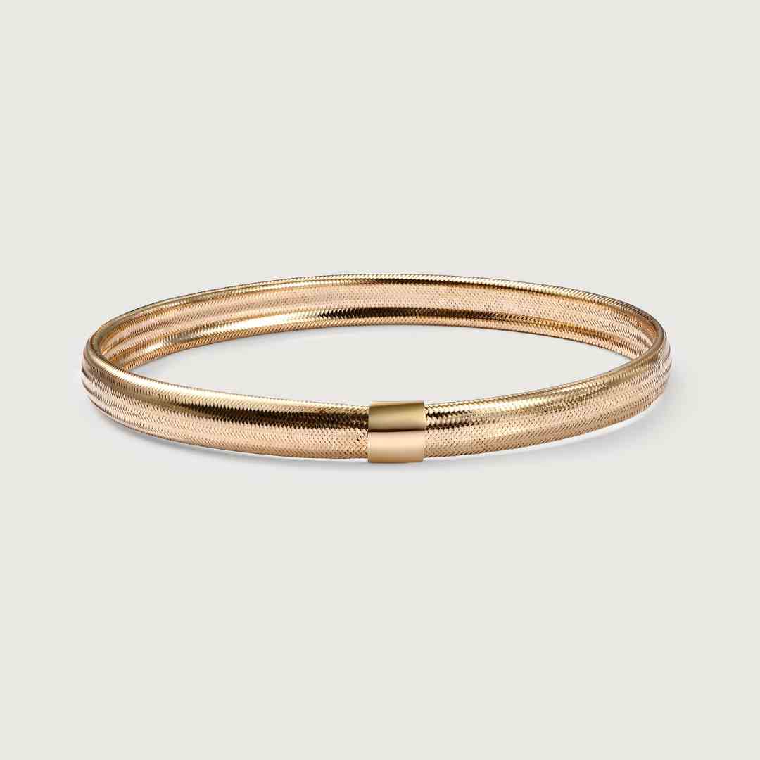 Image of Horizon Mesh Bangle in 9K Gold
