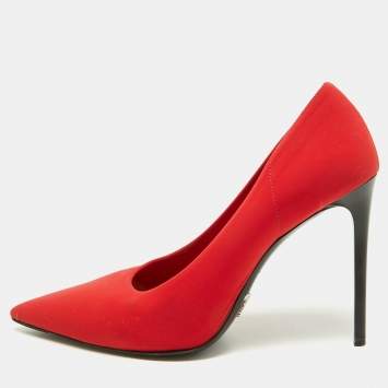 Size 37 Red Fabric Pointed Toe