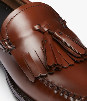 Easy Weejuns Esther Kiltie Tassel Loafers
