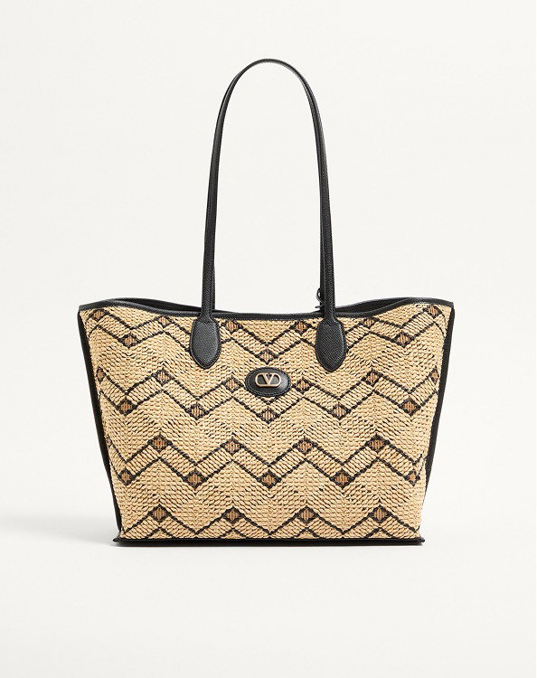 https://www.valentino.com/product-WB0T93GKS_EX9