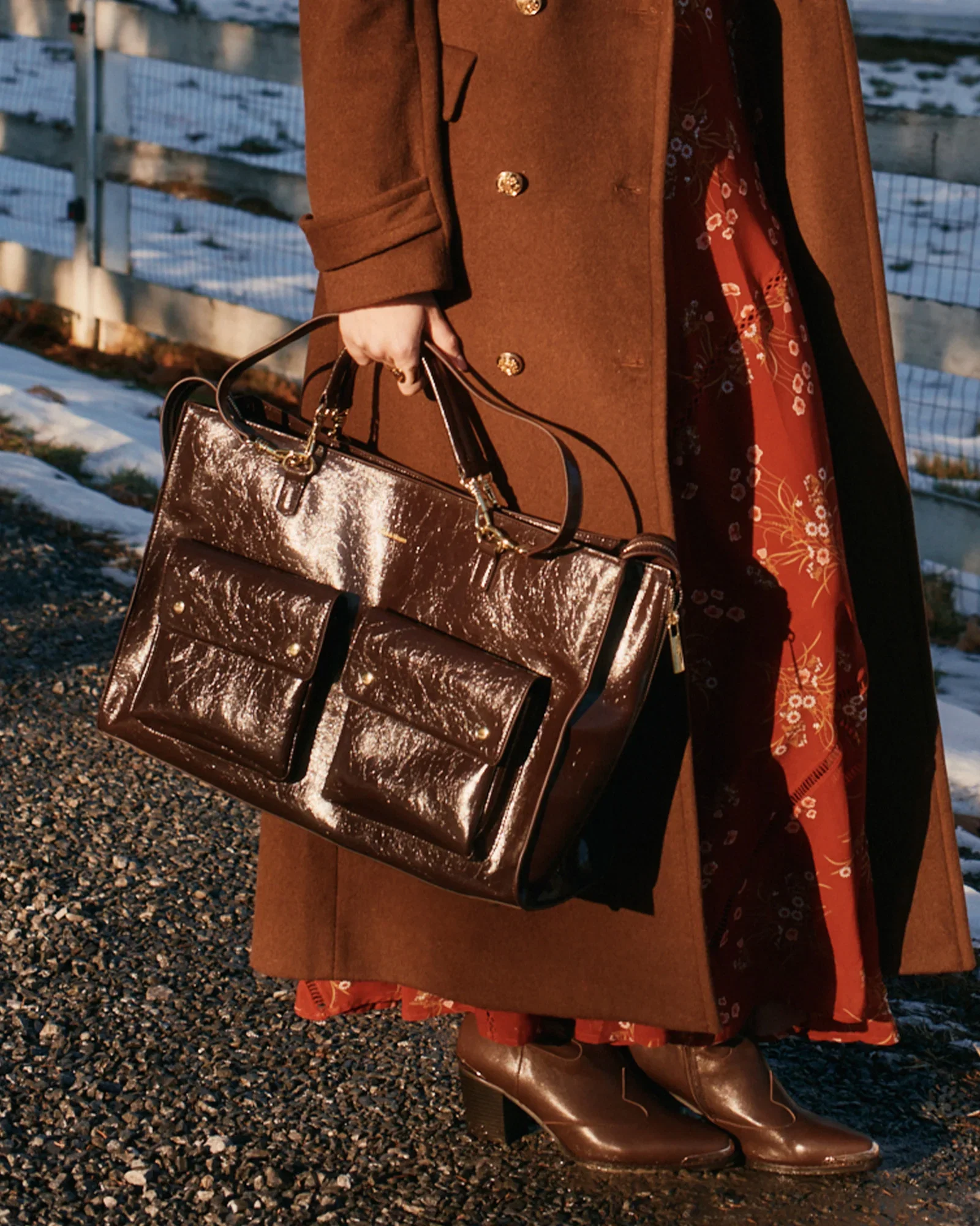 Image of Reflections Leather Shoulder Bag - Chocolate