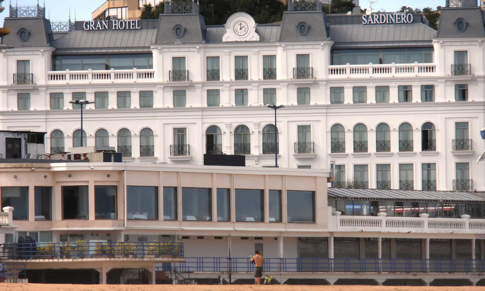 Fin de Semana en Santander: Gran Hotel Sardinero 4* lujo por 48 euros pp