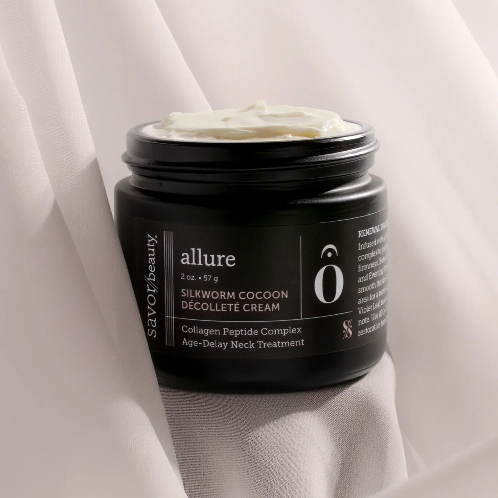 Image of Silkworm Cocoon Décolleté Cream