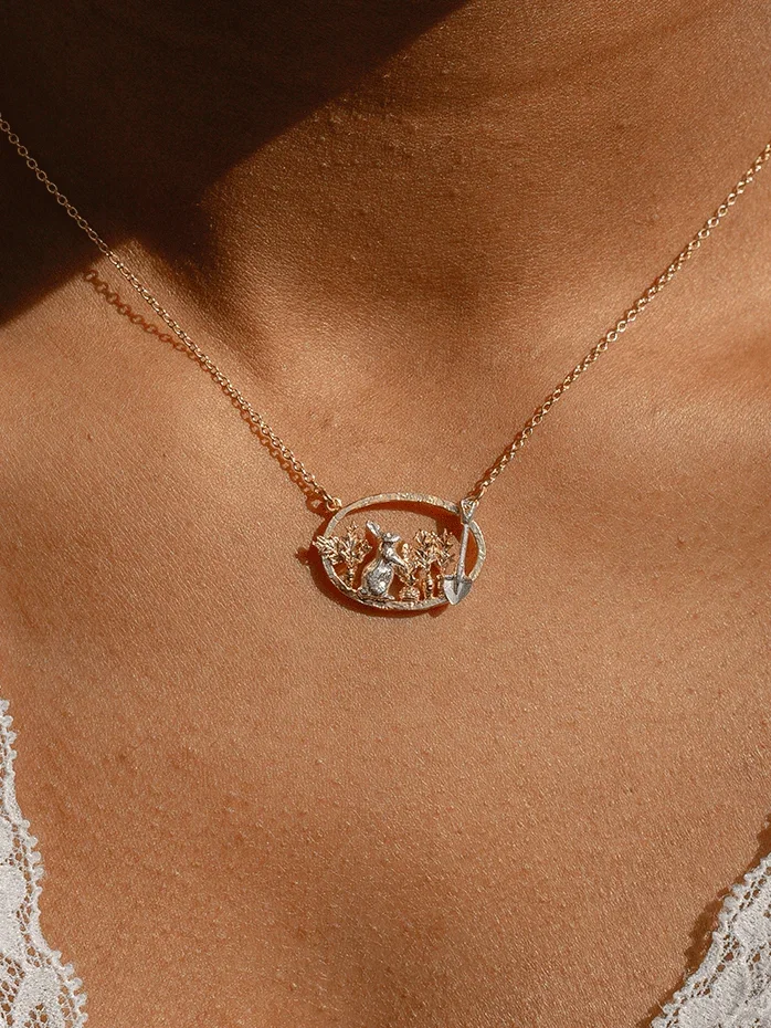 Proud Rabbit Oval Diorama Inline Necklace