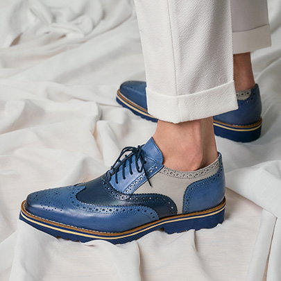 Herrenschuhe mit leichtgewichtiger Sohle