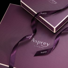GIFT WRAPPING