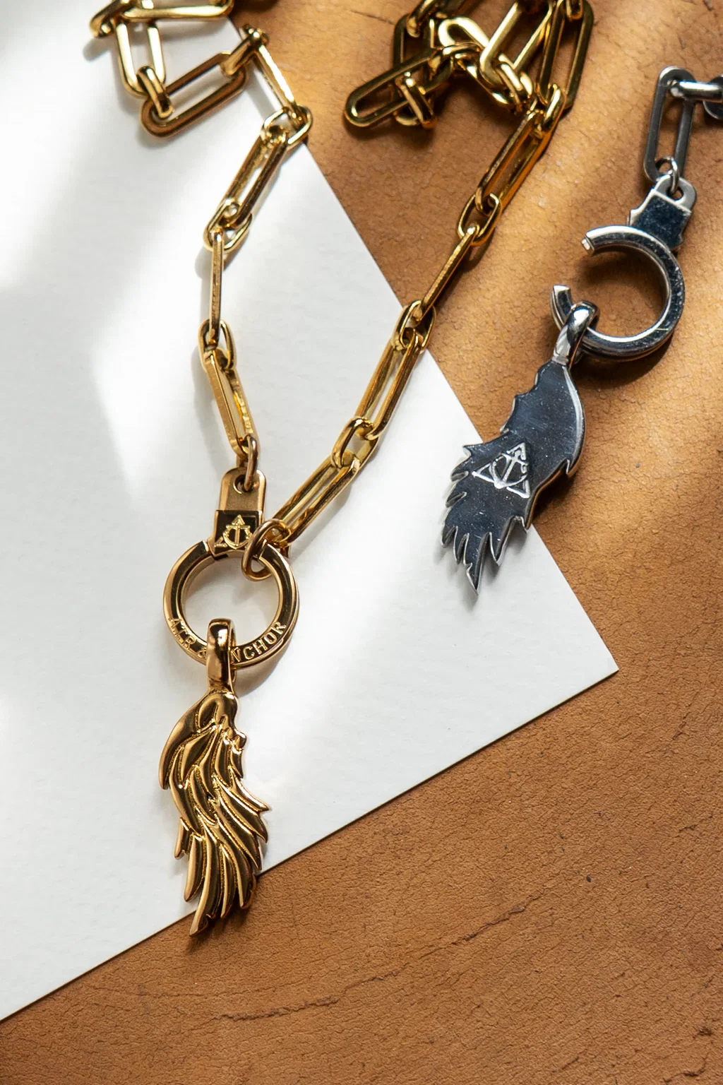 Image of stay above it necklace set