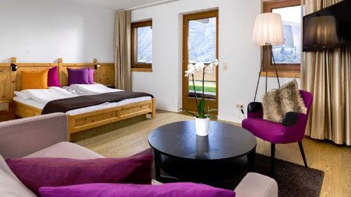 Hotel Doppelzimmer mit Doppelbett