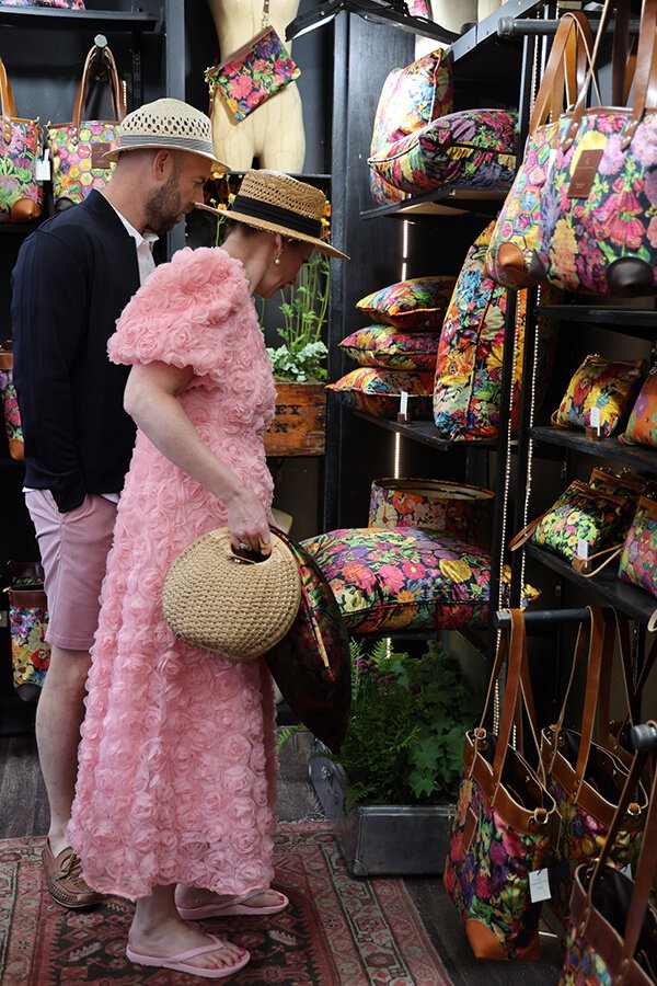Chelsea Shoppers