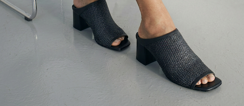 Our Bestseller Now in navy