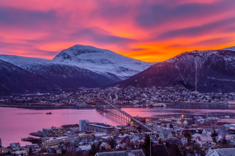 The Arctic Circle Explorer: Limited Collection voyage around the far north, chasing the Northern Lights
