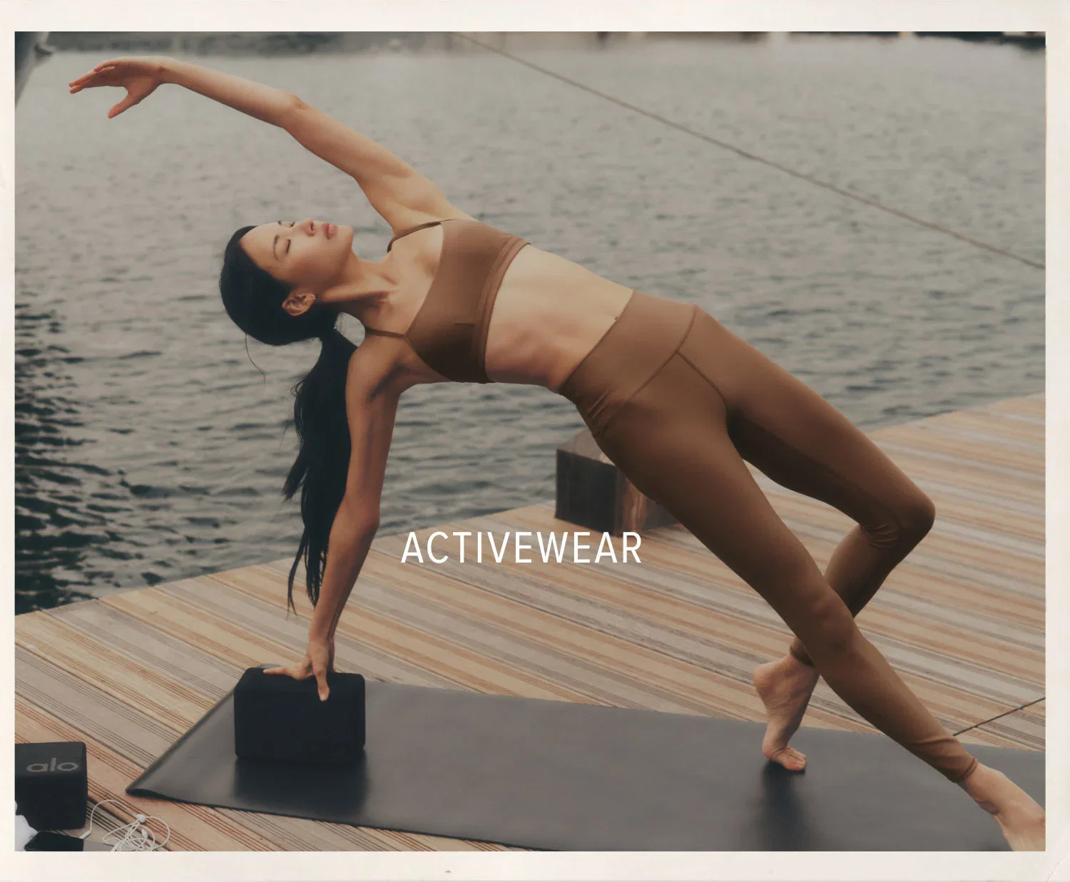 ACTIVEWEAR