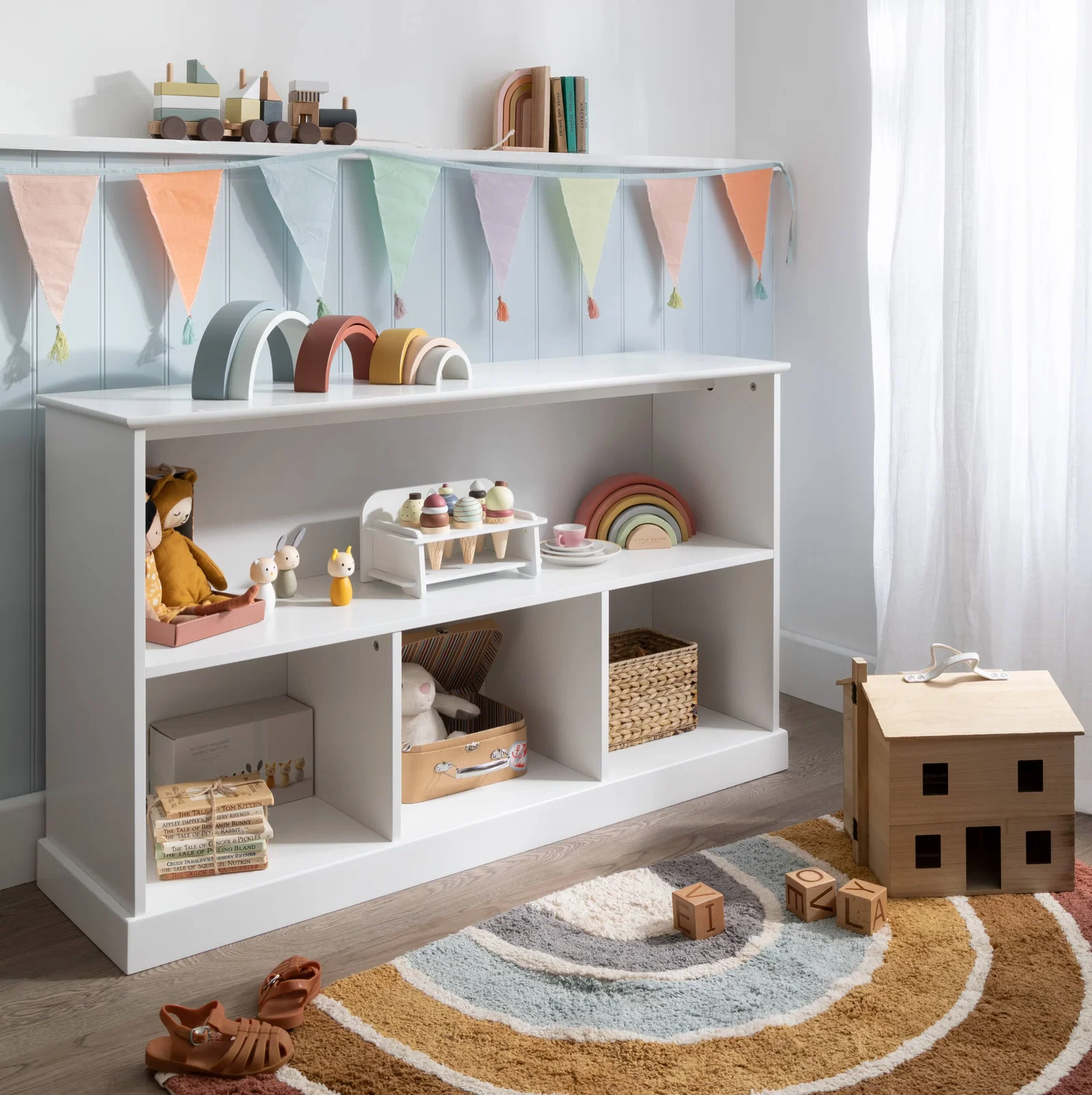 Image of Halmstad 3 Cube & Shelf Storage Unit White
