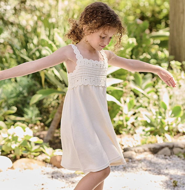 Crochet dress with straps for girls